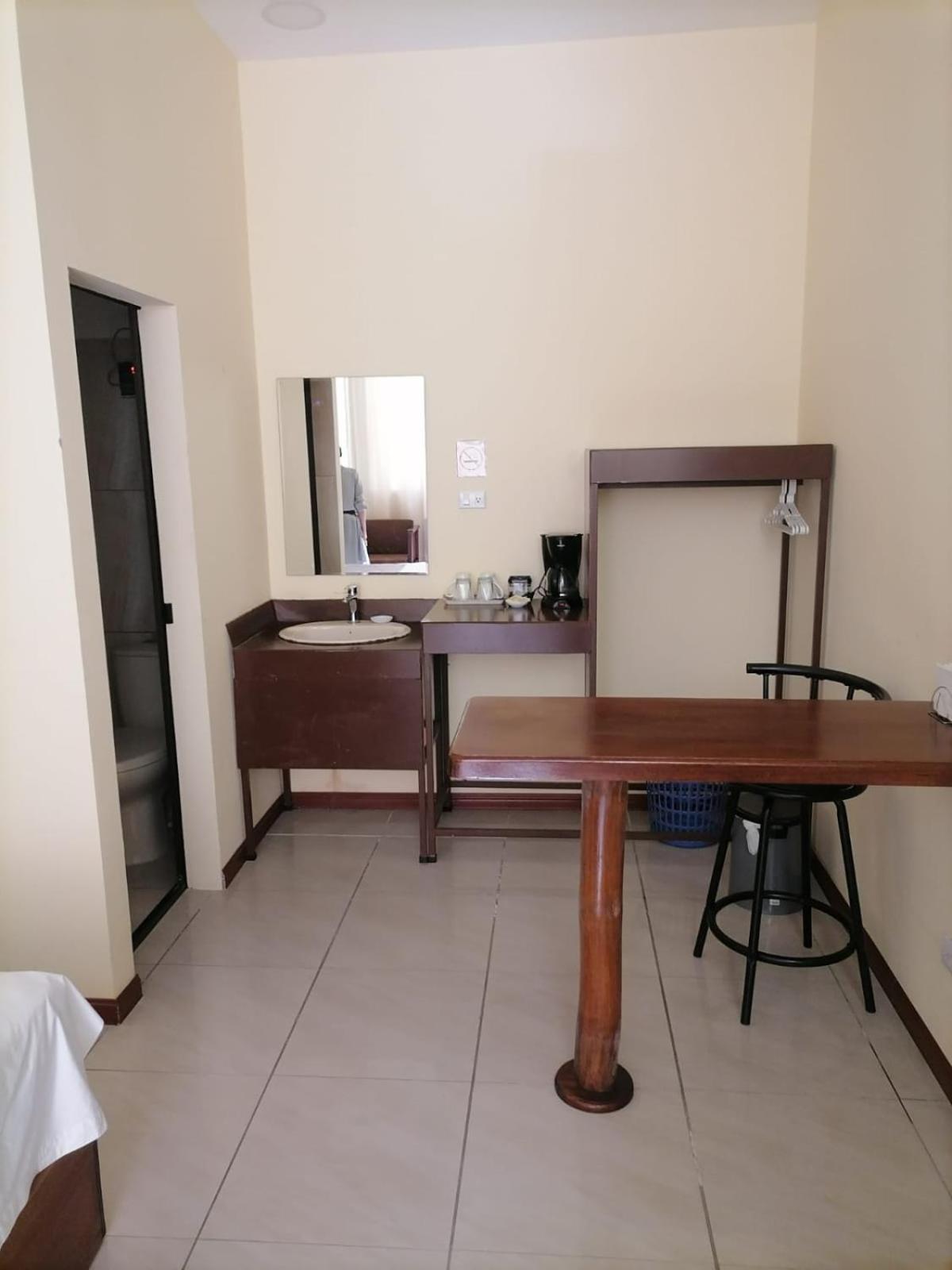Villa Garita Inn Екстер'єр фото